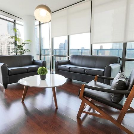 Altitude Suites Bay Street - Holiday Bonus - Free Parking Toronto Kültér fotó