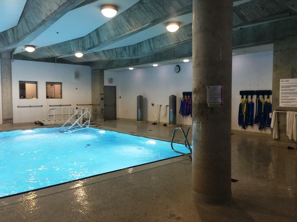Altitude Suites Bay Street - Holiday Bonus - Free Parking Toronto Kültér fotó
