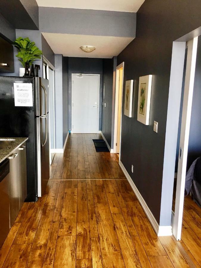 Altitude Suites Bay Street - Holiday Bonus - Free Parking Toronto Kültér fotó