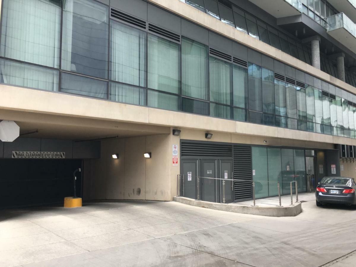 Altitude Suites Bay Street - Holiday Bonus - Free Parking Toronto Kültér fotó